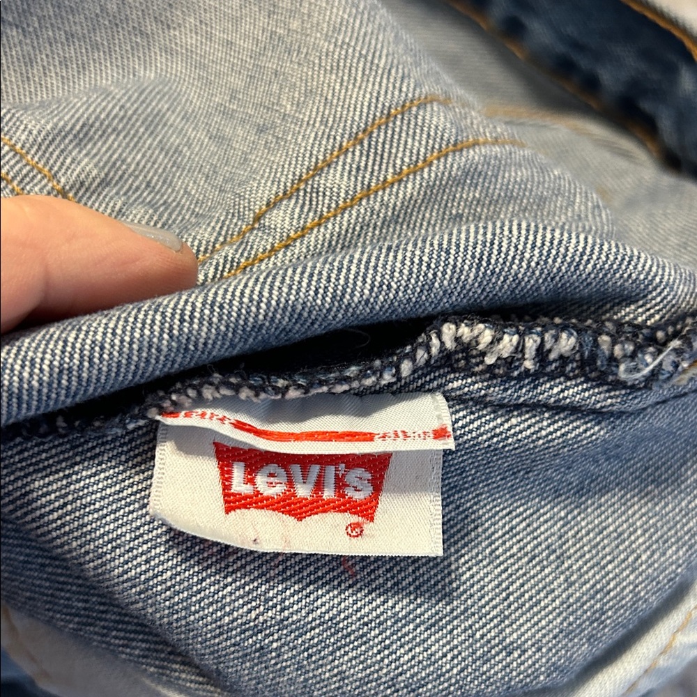 LEVI'S Men's 501 Classic Blue Straight Jeans Button Fly Denim Medium 34 X 34 - Picture 6 of 8